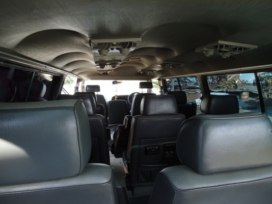 รถตู้  Toyota  hiace ปี 96 เจ้าของ ขายเอง   ขับดี ประหยัด เอกสารพร้อมโอน สภาพดี พร้อมใช้