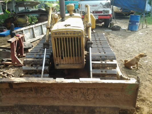 ขายแทรกเตอร์