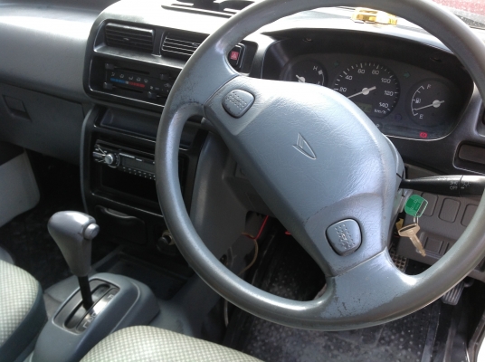 ขายด่วน!!!..รถกะป้อ s200 รุ่นหลังคาสูง เกียร์ออโต้ ทะเบียนแท้