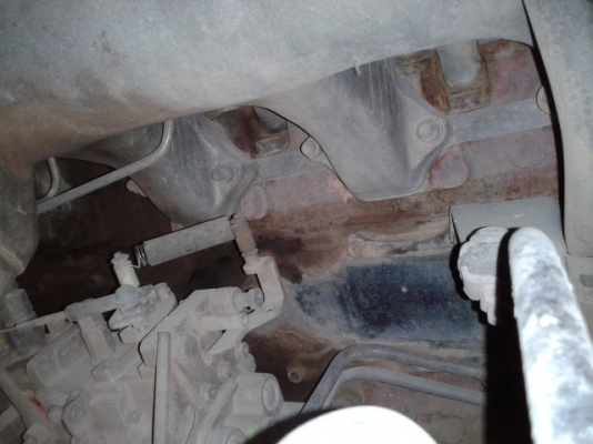 สิบล้อสองเพลาอีโน่ ดั้มสามมิตร ระบบลากพ่วง.. อีโน่ สมอเงิน240  แรงม้า  พร้อมใช้งาน