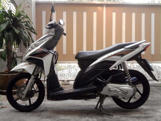 ขออนุญาติขาย Honda CLICK-i ปี 52 วิ่งแค่ 5,xxx Km โอนให้ฟรีครับ