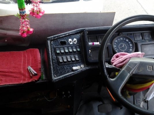 ขายรถมินิบัส 36 ที่นั้ง ยาวแปดเมตร