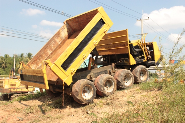 ขายรถดั้มเปอร์ เครื่องดีเซลล์2สูบ เครื่อง MITSUBISHI ขับเคลื่อน8ล้อ รับน้ำหนักได้ไม่เกิน2ตัน 140,000บาท ราคาต่อรองได้ครับ ขายรถดั้มเปอร์ เครื่องดีเซลล์2สูบ เครื่อง MITSUBISHI ขับเคลื่อน8ล้อ รับน้ำหนักได้ไม่เกิน2ตัน 140,000บาท ราคาต่อรองได้ครับ