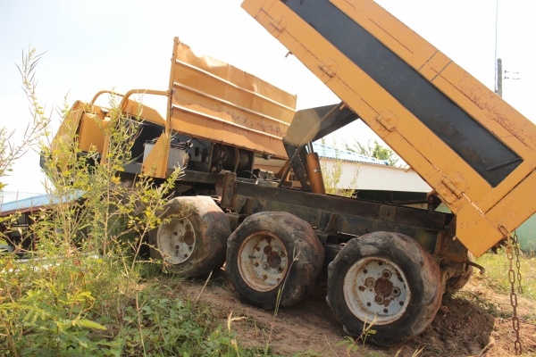 ขายรถดั้มเปอร์ เครื่องดีเซลล์2สูบ เครื่อง MITSUBISHI ขับเคลื่อน8ล้อ รับน้ำหนักได้ไม่เกิน2ตัน 140,000บาท ราคาต่อรองได้ครับ ขายรถดั้มเปอร์ เครื่องดีเซลล์2สูบ เครื่อง MITSUBISHI ขับเคลื่อน8ล้อ รับน้ำหนักได้ไม่เกิน2ตัน 140,000บาท ราคาต่อรองได้ครับ