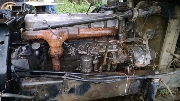 6ล้อดั้ม ยาง9.00 2คัน HINO KL300และISUZU 175 แรง ขาย7.8 แสน...