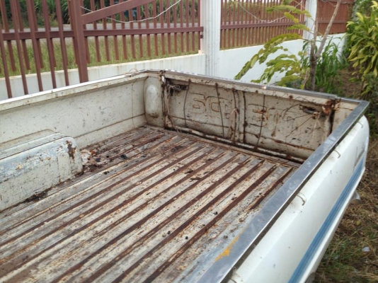 ขายซากมาสด้าน้อย เดิมๆ ราคา 15000 บาท ขายซากมาสด้าน้อย เดิมๆ ราคา 15000 บาท