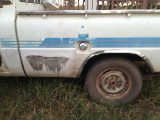 ขายซากมาสด้าน้อย เดิมๆ ราคา 15000 บาท ขายซากมาสด้าน้อย เดิมๆ ราคา 15000 บาท