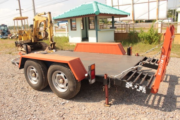 ขายเทรเลอร์ หางพ่วง ไม่เคยใช้งานในไทย สำหรับแบคโฮ pc10-40 ราคา 75,000บาท