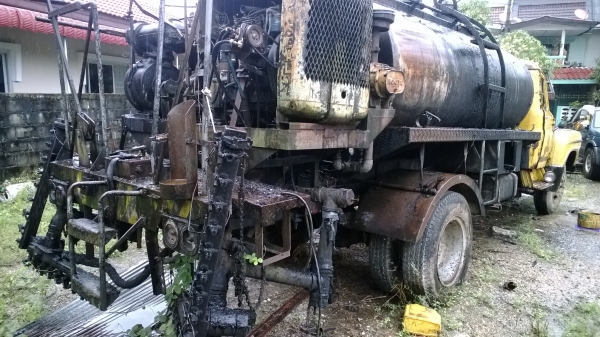 6ล้อหน้ายาวสปรยาง ขาย3แสน เลิกกิจการ...ใช้งานได้ปกติ