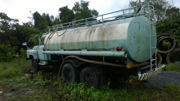 10ล้อรถน้ำ หน้ายาว รถสวยดีพร้อมใช้ ขาย2.7แสน..เลิกกิจการ