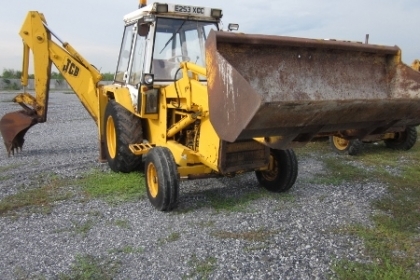 ขายรถหน้าตัก หลังขุด  JCB: 3CX 1เพลา  ราคา 430,000 บาท