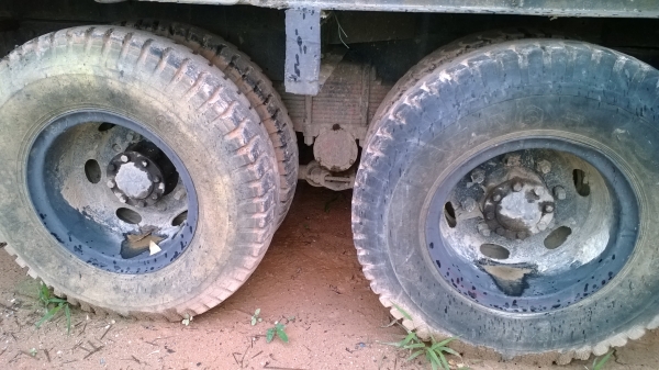 10ล้อท้ายลาด ISUZU 2เพลา ช่วงล่างฟูโซ่ วางเครื่องHINO EK100