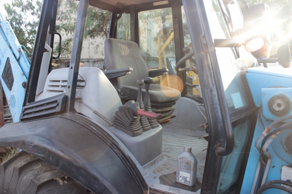 ขายตักหลังขุด JCB: รุ่น 217 มือสองญี่ปุ่น ราคา 720,000