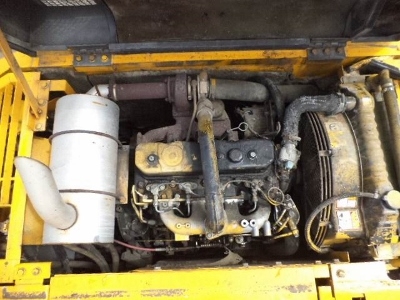 ขายแบคโฮ PC130 JCB: CS130 เครื่อง ISUZU ราคา 1,250,000 บาท ซีเรียล 758062 เลขเครื่องยนต์ 4BG1-112816