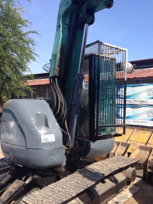 รถคีบไม้ยูคา