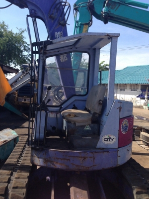 รถคีบไม้ยูคา เก่านอก