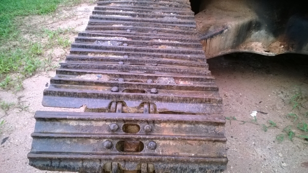 PC200-3 คอนโทนสั้น สีไม่สวย ;วางเครื่อง ISUZU รถทำงานดี ขาย...เลิกกิจการ 4.5แสน