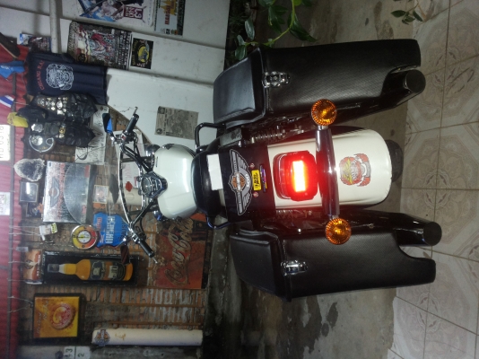 ขาย kawasaki รุ่น vulcan 1500 cc. ปี 1998 อินวอยท์+สรรพสามิตรแท้ สีเทา-ขาว รถสีเดิมจากญี่ปุ่นครับ 195,000 บาท