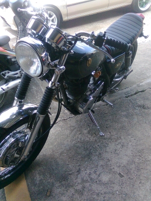 มาสดๆร้อนๆตอนเย็น SR400 ปี97 แต่งเต็มเอกสารพร้อม