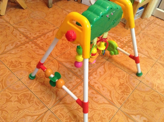ขายของเล่นเด็ก ขายของเล่นเด็ก