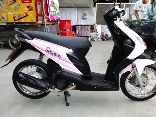 ขาย ICON(รถเดิมๆๆ) สภาพแจ๋มๆๆราคาถูกๆๆ 12500 บาท เข้ามาดูกันก่อน