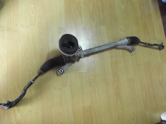 แลค พวงมาลัย รถเก๋ง