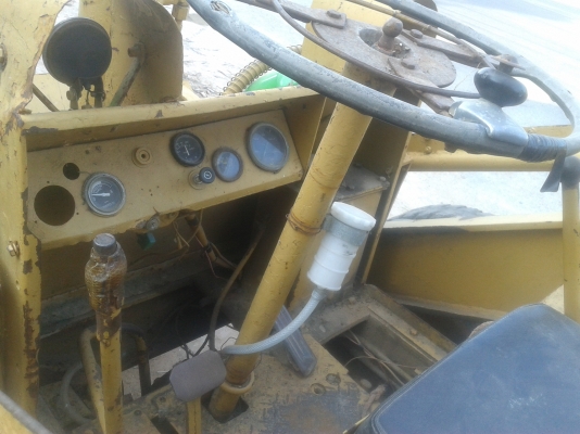 ขายรถตักล้อยาง