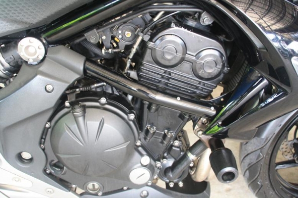 ขาย ER 6 N  สีดำ ปี 2010  ABS สภาพสวย ทะเบียนเต็ม พร้อมโอน 164000