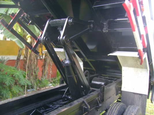 ISUZU NKR 71 E หัวการ์ตูนสูง LPG 100\% เครื่อง135แรงดั๊มไม่ติดเวลา ISUZU NKR 71 E หัวการ์ตูนสูง LPG 100\% เครื่อง135แรงดั๊มไม่ติดเวลา