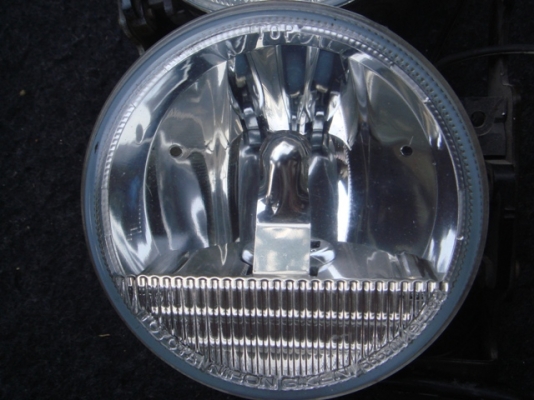 ขายสปอร์ไล้หลอด H3 3นิ้ว 1คู่แนวรถเก๋งครับ 650บาทสภาพสวยครับ