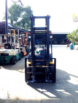 ***ข า ย ร ถ ย ก เ ก่ า น อ ก***KOMATSU FD25-16 เสาสูง4เมตร