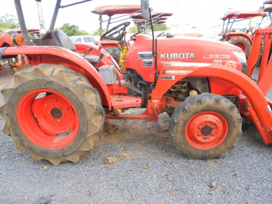 ขายคูโบต้า L3608 มือสองพร้อมใบมีดคานบนตราช้าง