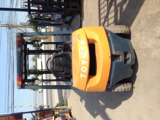 ***ข า ย ร ถ ย ก เ ก่ า น อ ก***TOYOTA 7FG20 เสาสูง3เมตร ***ข า ย ร ถ ย ก เ ก่ า น อ ก***TOYOTA 7FG20 เสาสูง3เมตร