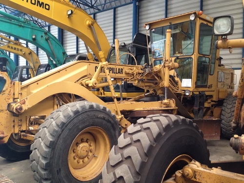 ขายรถเกรด Caterpillar 140G #72V1622 w/ scarifier 1993year 9559hrs รถจอดอยู่ที่โกดังในไทยค่ะ