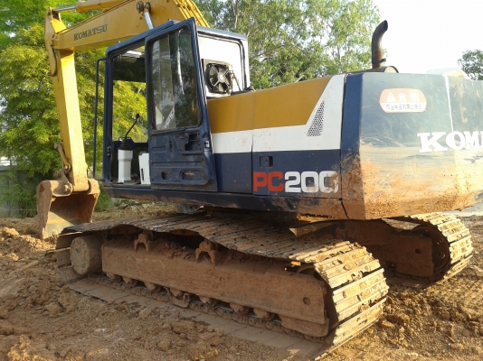 ขาย KOMATSU PC 200 -5เล่มทะเบียน