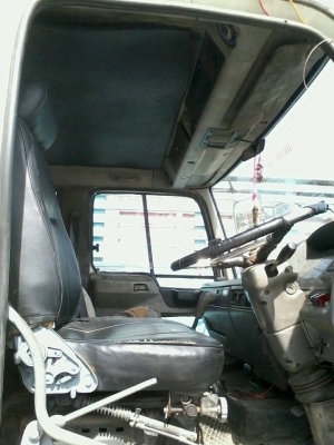 ขายรถบรรทุก6ล้อติดเครน4.5ตัน HINO FF3H เครื่อง 195 HO7D เครื่องดี คัสชีส์สวย เอกสารพร้อมโอนครับ