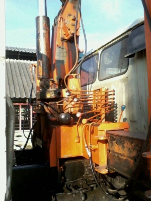 ขายรถบรรทุก6ล้อติดเครน4.5ตัน HINO FF3H เครื่อง 195 HO7D เครื่องดี คัสชีส์สวย เอกสารพร้อมโอนครับ