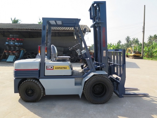 รถยก รถโฟล์คลิฟท์ 3 ตัน KOMATSU FD30-11 นำเข้าจากญี่ปุ่น