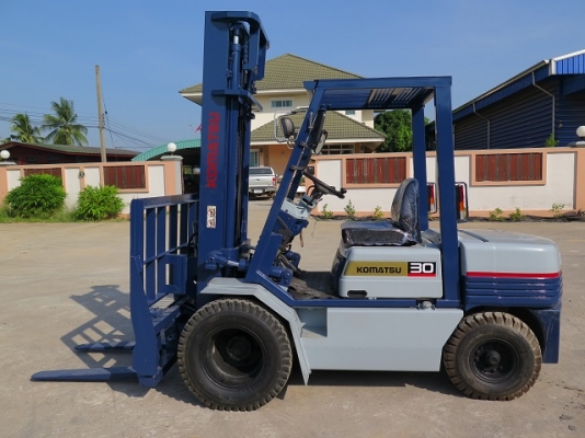รถยก รถโฟล์คลิฟท์ 3 ตัน KOMATSU FD30-11 นำเข้าจากญี่ปุ่น