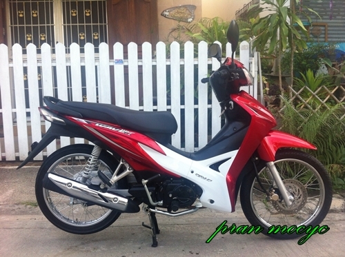 ขายhonda wave 110i สีเเดงขาว ปี2013 ขายhonda wave 110i สีเเดงขาว ปี2013