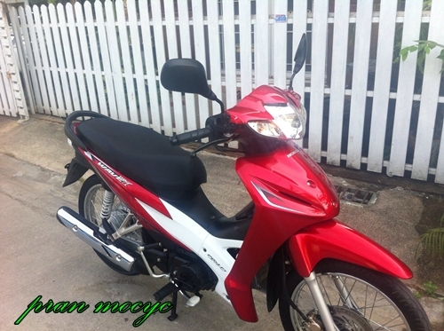 ขายhonda wave 110i สีเเดงขาว ปี2013 ขายhonda wave 110i สีเเดงขาว ปี2013