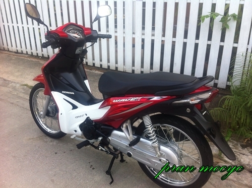 ขายhonda wave 110i สีเเดงขาว ปี2013 ขายhonda wave 110i สีเเดงขาว ปี2013