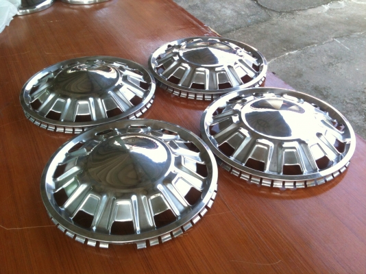 ฝาตบ โตโยต้า สแตนเลส สวยๆวิ๊งๆ  ของใหม่ เก่าเก็บ 1ชุด