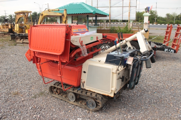 ขายรถนวดข้าว COMSON NHI-50 ราคา 29,000บาท