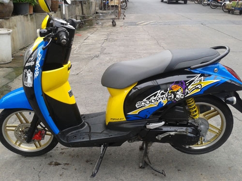 ขายด่วน Scoopy I ปี 54 วิ่ง 8,000 กม. รถสวย เครื่องแน่น เดิมๆ คุ้มสุดๆ เอกสารครบ ราคานี้รวมโอนให้ฟรีๆไปเลย