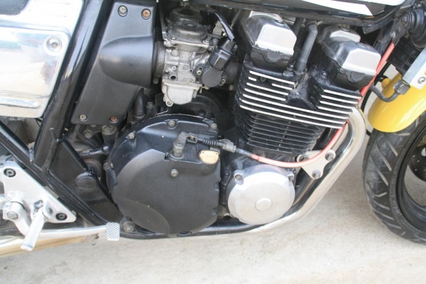 ขาย XJR 400 ปี 98 สรรพสามิตแท้ ปั้มแต่ง  คาร์บูไฟฟ้า ท่อสูตร VEGA SPORTS 58000