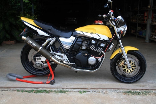 ขาย XJR 400 ปี 98 สรรพสามิตแท้ ปั้มแต่ง  คาร์บูไฟฟ้า ท่อสูตร VEGA SPORTS 58000