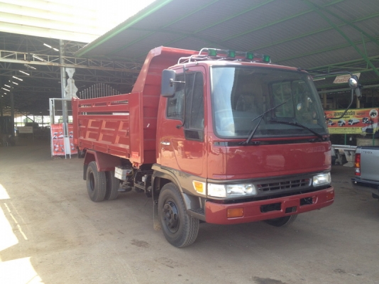 รถสวยน่าใช้ขายไม่แพง รถบรรทุก 6 ล้อ ดั้มดิน HINO สิงห์ไฮเทค เครื่อง JO7C 165 แรงม้า ทำใหม่ทั้งคัน กระบะดั้มพ์ดิน 3.80 เมตร กว้าง 2.20 เมตร สูง 70 ซม กระบอกดั้ม 6 ตัน ยาง 825 ขอบ 16 นิ้ว ทะเบียนพร้อม รถพร้อมใช้งานครับ สนใจรีบเลยครับ รถสวยน่าใช้ขายไม่แพง รถบรรทุก 6 ล้อ ดั้มดิน HINO สิงห์ไฮเทค เครื่อง JO7C 165 แรงม้า ทำใหม่ทั้งคัน กระบะดั้มพ์ดิน 3.80 เมตร กว้าง 2.20 เมตร สูง 70 ซม กระบอกดั้ม 6 ตัน ยาง 825 ขอบ 16 นิ้ว ทะเบียนพร้อม รถพร้อมใช้งานครับ สนใจรีบเลยครับ