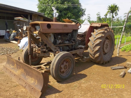 ขายรถไถ แมสซี่ 175