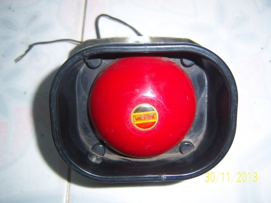 เสียงสัญยานดังดี